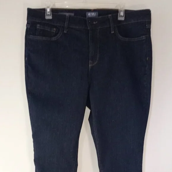 'NYDJ' Skinny Dark wash Jeans Size 14 EUC - Picture 2 of 10